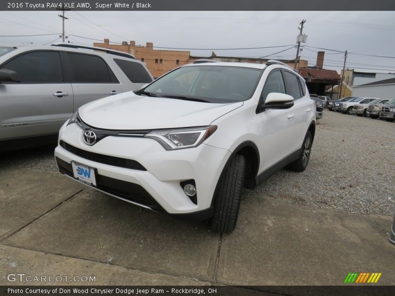 Super White / Black 2016 Toyota RAV4 XLE AWD