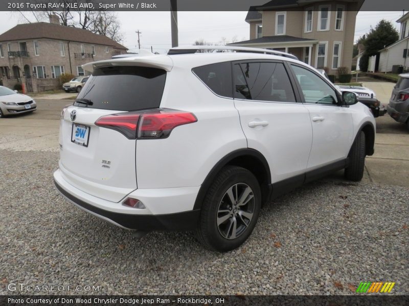 Super White / Black 2016 Toyota RAV4 XLE AWD