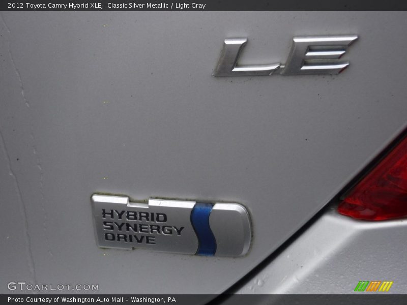 Classic Silver Metallic / Light Gray 2012 Toyota Camry Hybrid XLE