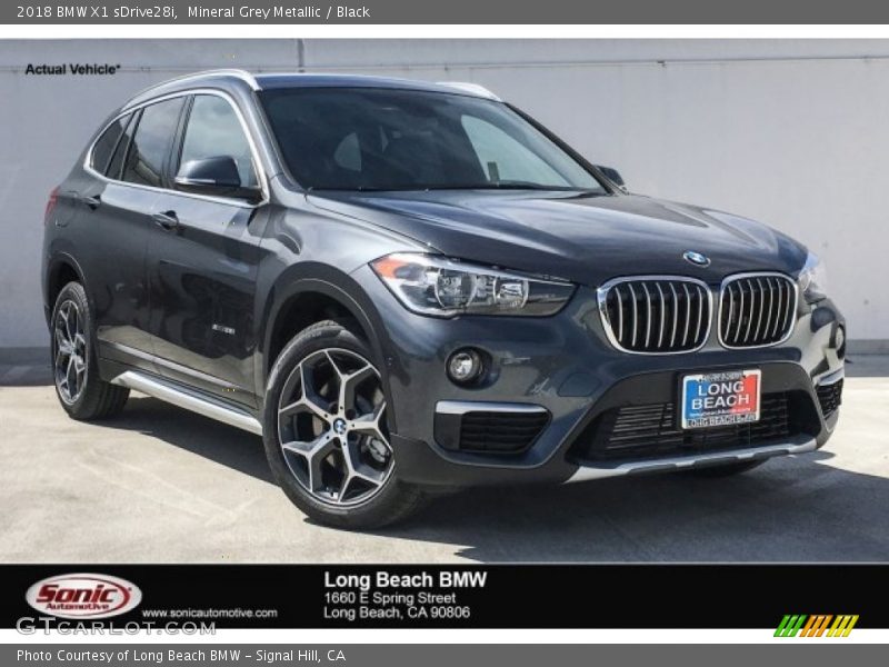 Mineral Grey Metallic / Black 2018 BMW X1 sDrive28i