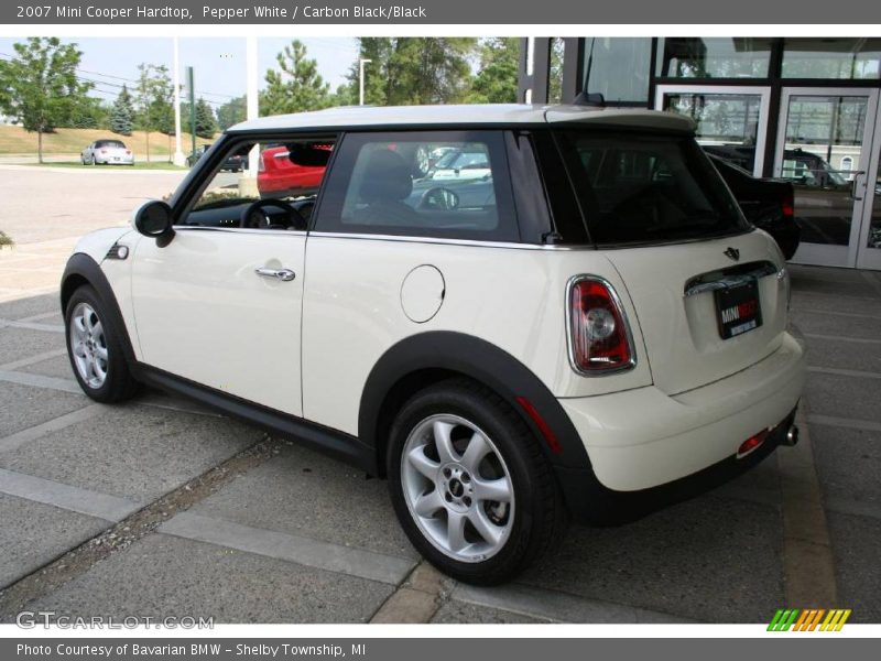 Pepper White / Carbon Black/Black 2007 Mini Cooper Hardtop