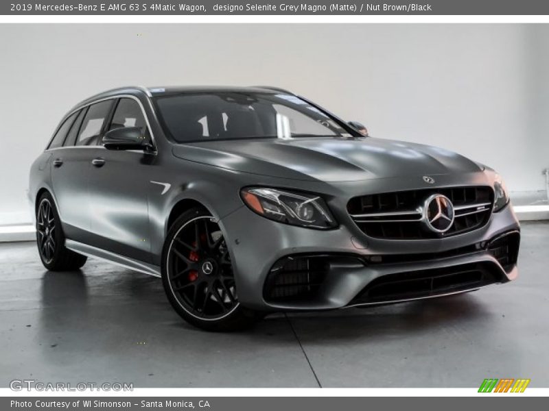 Front 3/4 View of 2019 E AMG 63 S 4Matic Wagon