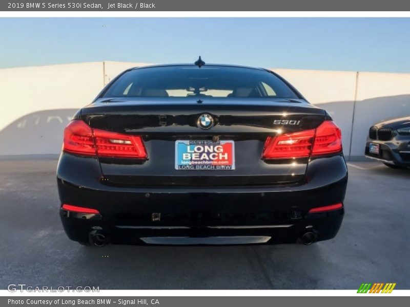 Jet Black / Black 2019 BMW 5 Series 530i Sedan