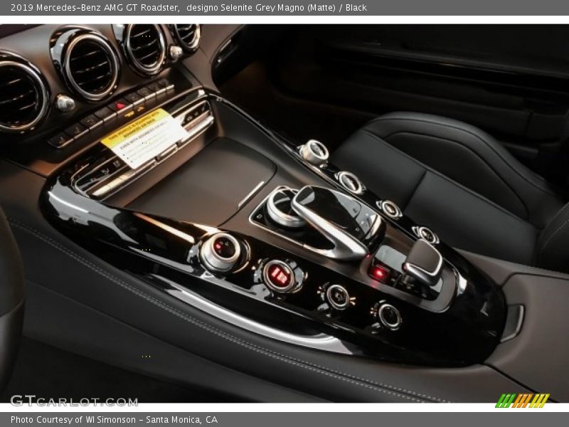 Controls of 2019 AMG GT Roadster