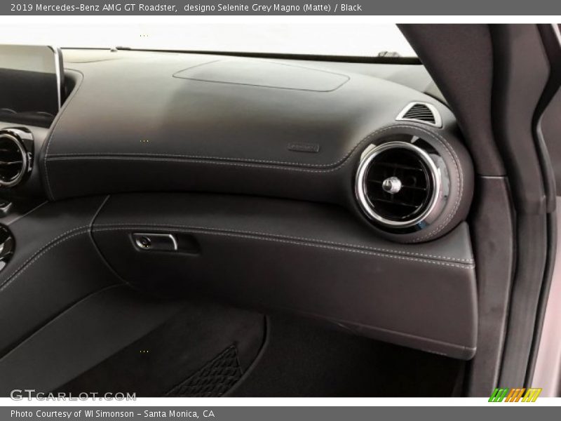 designo Selenite Grey Magno (Matte) / Black 2019 Mercedes-Benz AMG GT Roadster