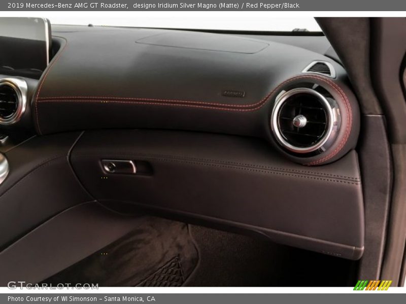 designo Iridium Silver Magno (Matte) / Red Pepper/Black 2019 Mercedes-Benz AMG GT Roadster