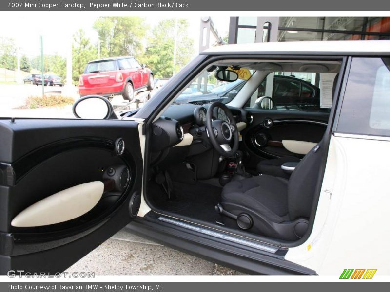 Pepper White / Carbon Black/Black 2007 Mini Cooper Hardtop