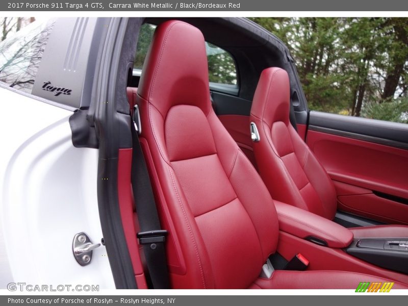 Carrara White Metallic / Black/Bordeaux Red 2017 Porsche 911 Targa 4 GTS