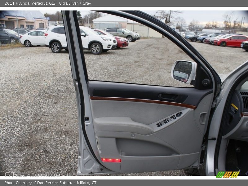 Ultra Silver / Gray 2011 Hyundai Veracruz GLS