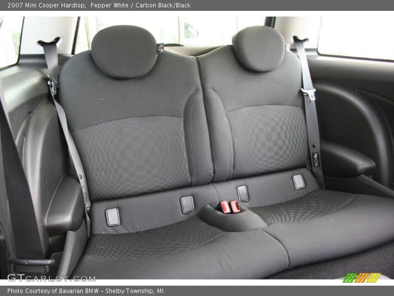 Pepper White / Carbon Black/Black 2007 Mini Cooper Hardtop
