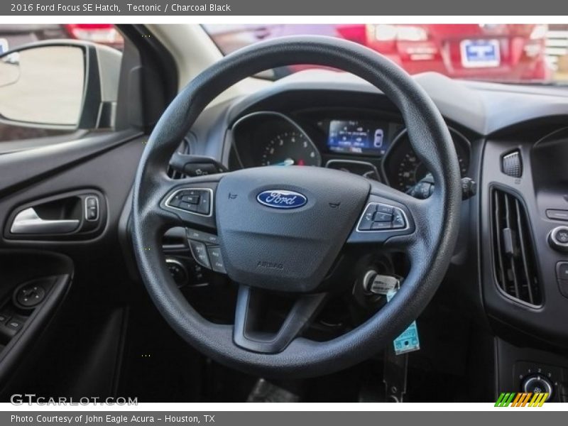 Tectonic / Charcoal Black 2016 Ford Focus SE Hatch