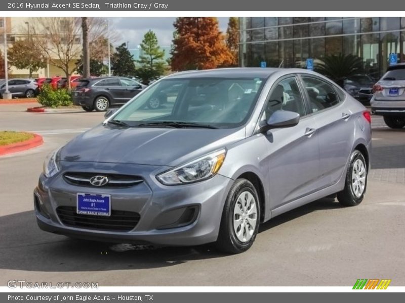 Triathlon Gray / Gray 2016 Hyundai Accent SE Sedan