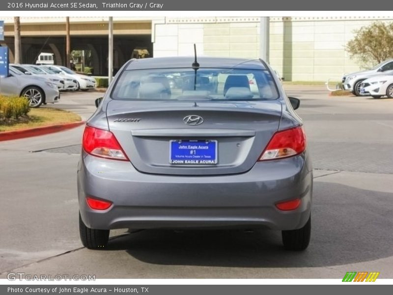 Triathlon Gray / Gray 2016 Hyundai Accent SE Sedan