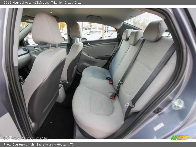 Triathlon Gray / Gray 2016 Hyundai Accent SE Sedan