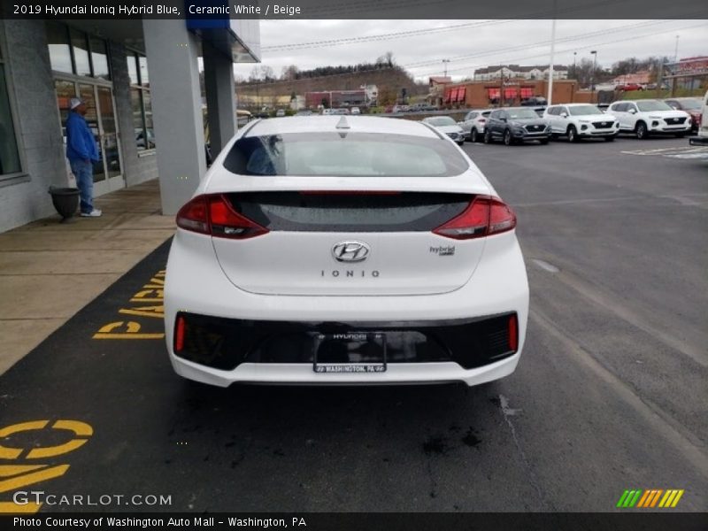 Ceramic White / Beige 2019 Hyundai Ioniq Hybrid Blue