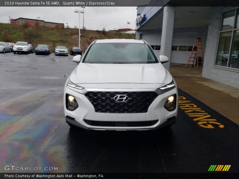 Quartz White / Espresso/Gray 2019 Hyundai Santa Fe SE AWD