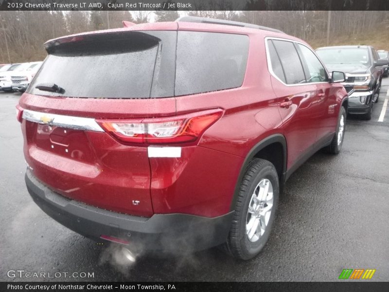 Cajun Red Tintcoat / Jet Black 2019 Chevrolet Traverse LT AWD