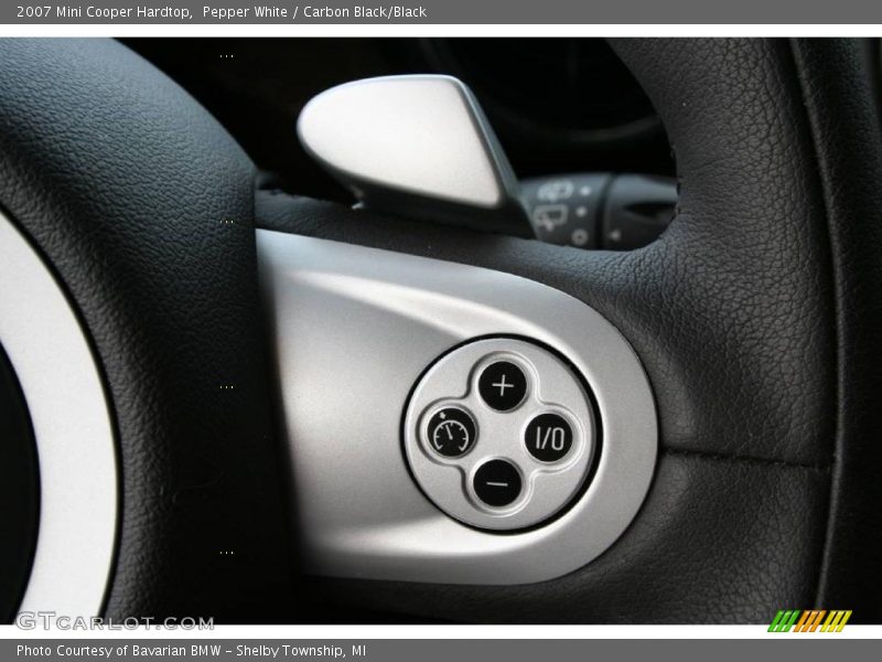Pepper White / Carbon Black/Black 2007 Mini Cooper Hardtop
