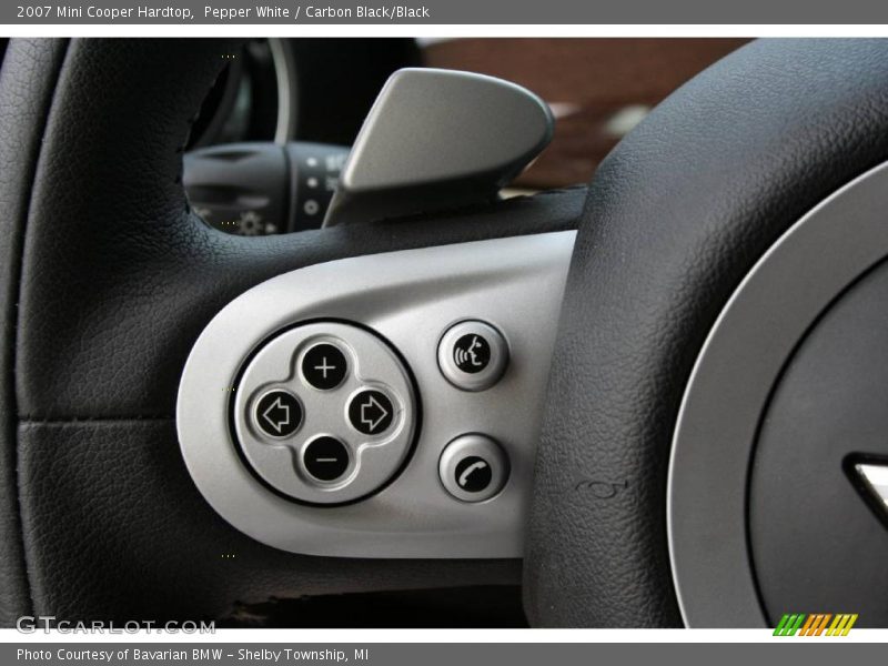 Pepper White / Carbon Black/Black 2007 Mini Cooper Hardtop