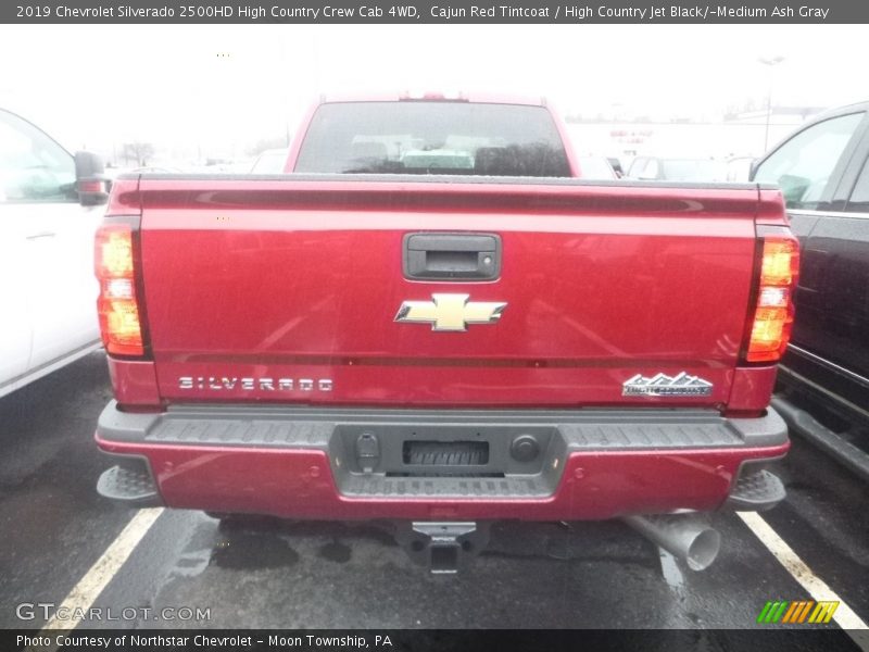 Cajun Red Tintcoat / High Country Jet Black/­Medium Ash Gray 2019 Chevrolet Silverado 2500HD High Country Crew Cab 4WD