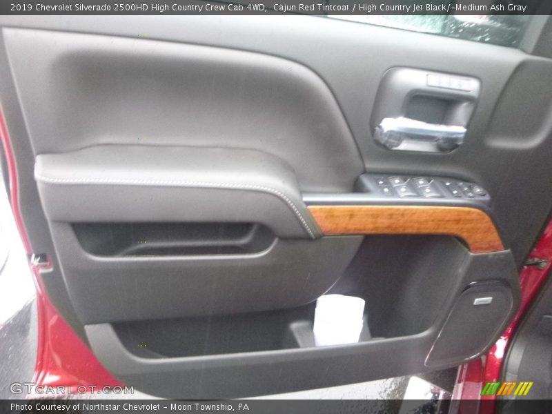 Cajun Red Tintcoat / High Country Jet Black/­Medium Ash Gray 2019 Chevrolet Silverado 2500HD High Country Crew Cab 4WD