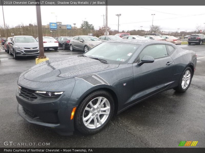 Front 3/4 View of 2019 Camaro LT Coupe