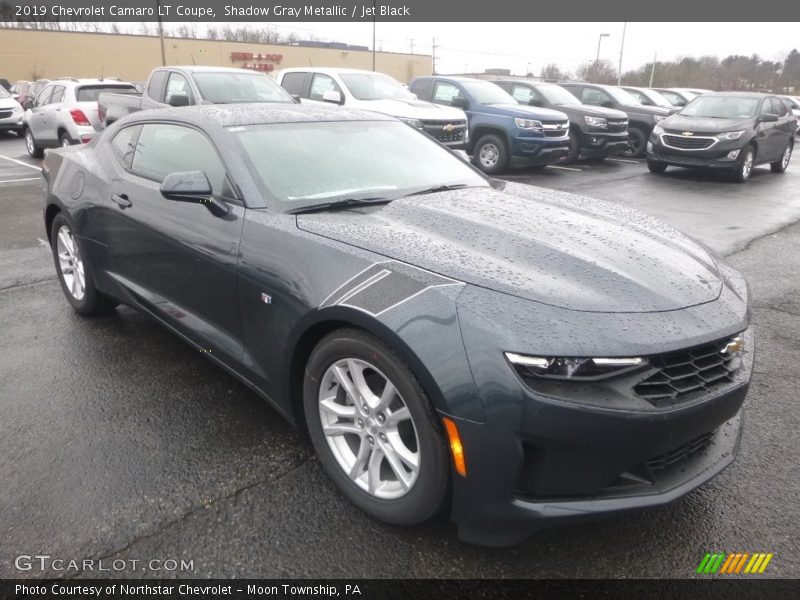 Front 3/4 View of 2019 Camaro LT Coupe