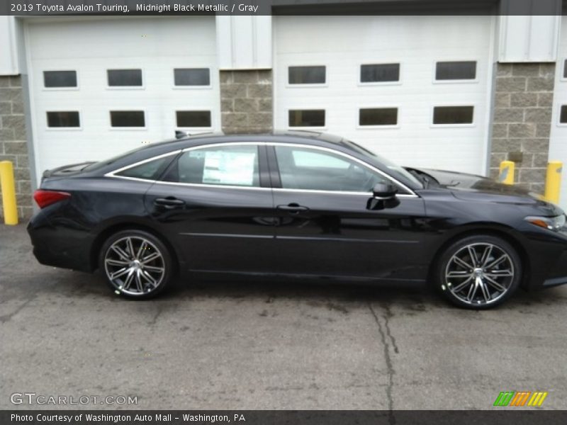 Midnight Black Metallic / Gray 2019 Toyota Avalon Touring
