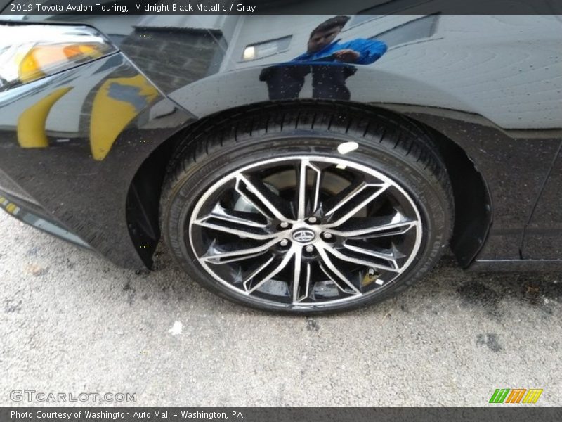 Midnight Black Metallic / Gray 2019 Toyota Avalon Touring