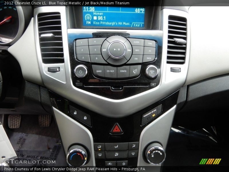 Blue Topaz Metallic / Jet Black/Medium Titanium 2012 Chevrolet Cruze LS