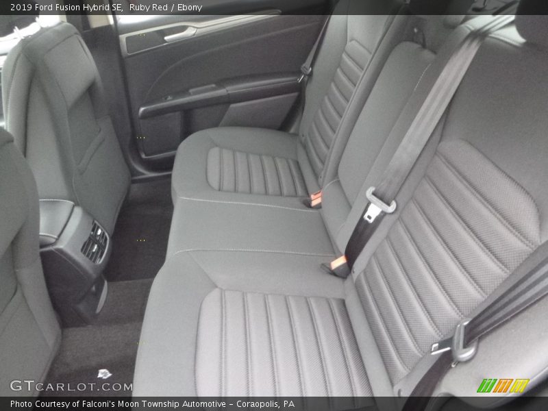Ruby Red / Ebony 2019 Ford Fusion Hybrid SE