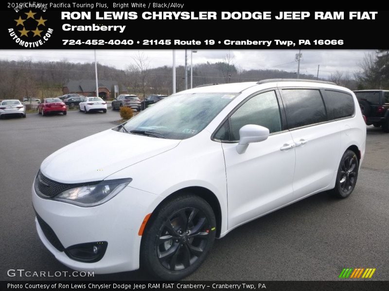 Bright White / Black/Alloy 2019 Chrysler Pacifica Touring Plus