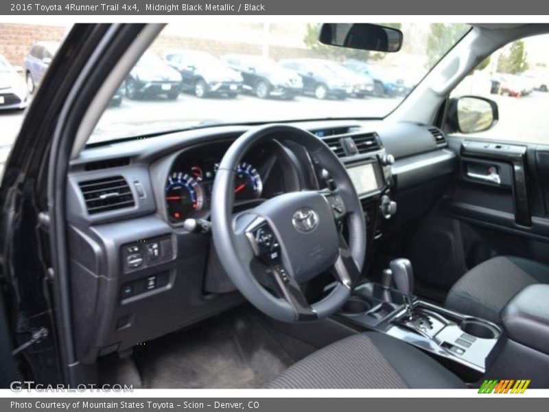 Midnight Black Metallic / Black 2016 Toyota 4Runner Trail 4x4
