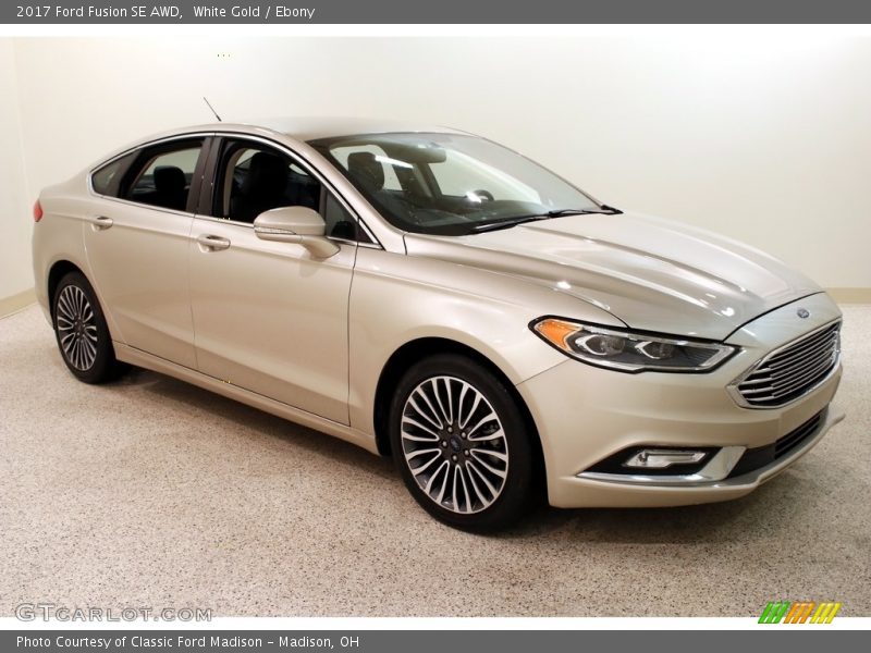 White Gold / Ebony 2017 Ford Fusion SE AWD