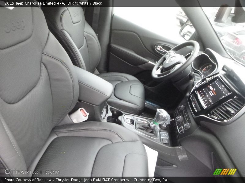 Bright White / Black 2019 Jeep Cherokee Limited 4x4