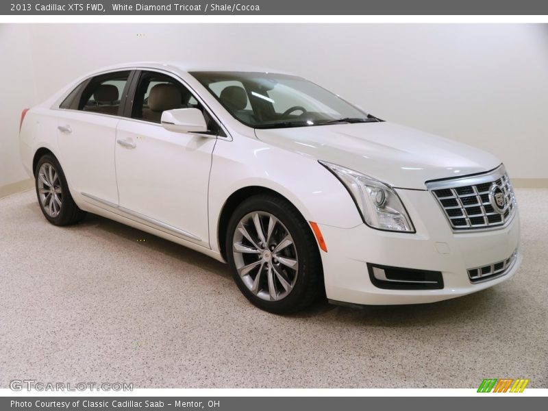 White Diamond Tricoat / Shale/Cocoa 2013 Cadillac XTS FWD