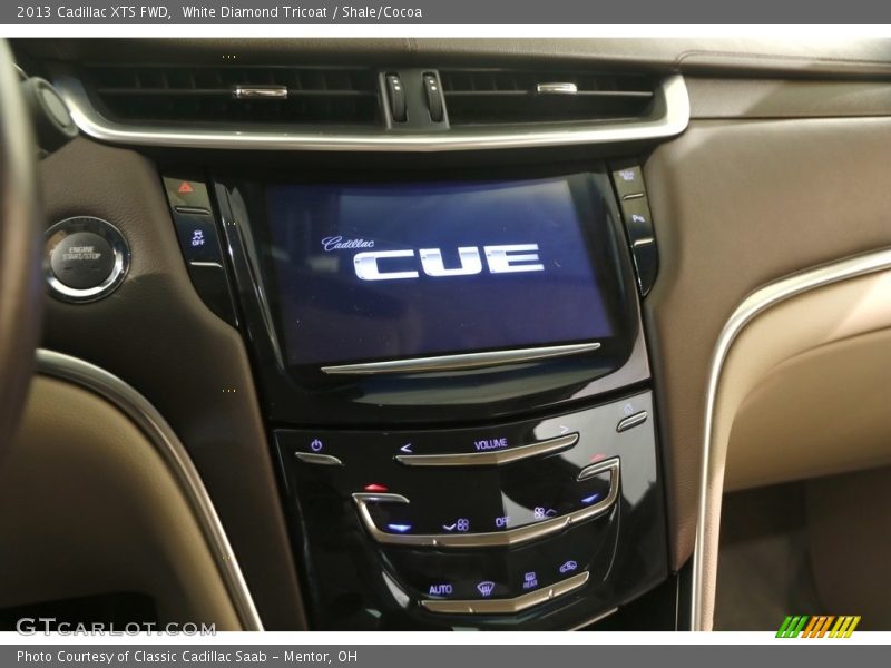 White Diamond Tricoat / Shale/Cocoa 2013 Cadillac XTS FWD