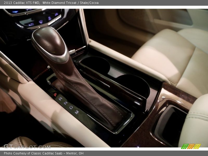 White Diamond Tricoat / Shale/Cocoa 2013 Cadillac XTS FWD