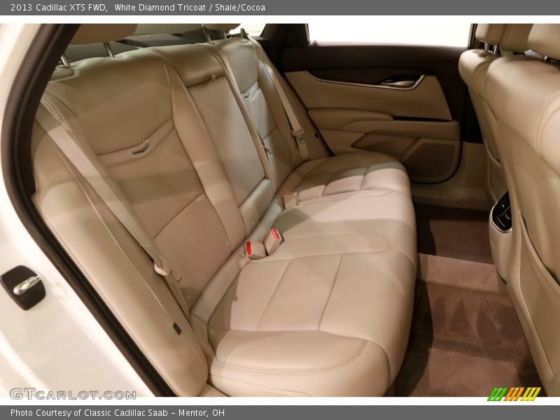 White Diamond Tricoat / Shale/Cocoa 2013 Cadillac XTS FWD
