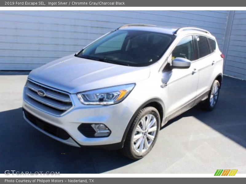 Ingot Silver / Chromite Gray/Charcoal Black 2019 Ford Escape SEL