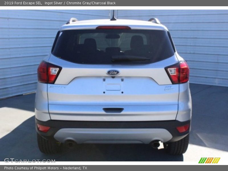 Ingot Silver / Chromite Gray/Charcoal Black 2019 Ford Escape SEL