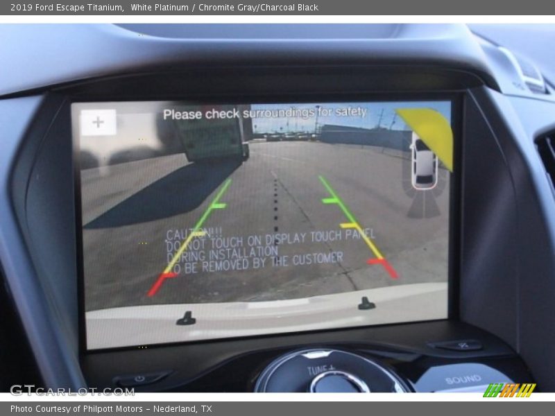White Platinum / Chromite Gray/Charcoal Black 2019 Ford Escape Titanium