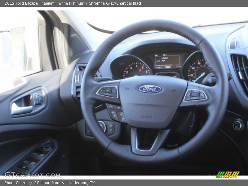 White Platinum / Chromite Gray/Charcoal Black 2019 Ford Escape Titanium