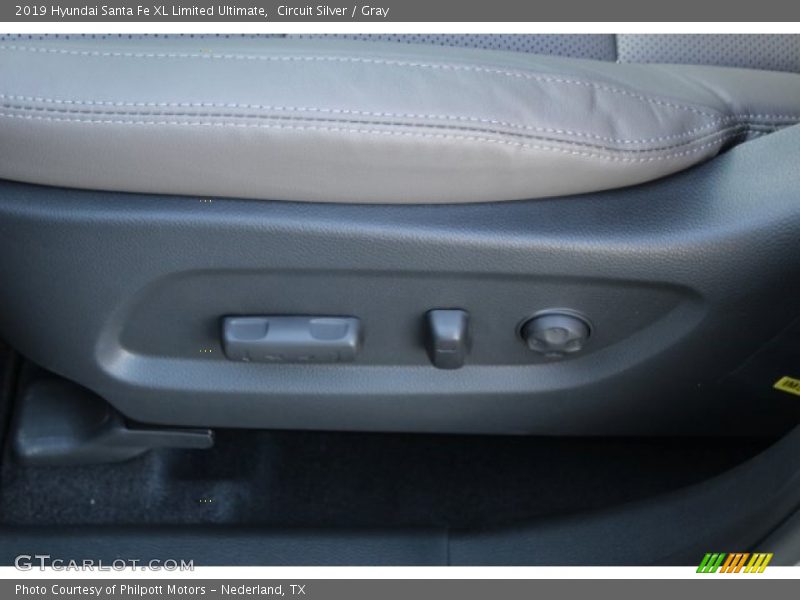 Circuit Silver / Gray 2019 Hyundai Santa Fe XL Limited Ultimate