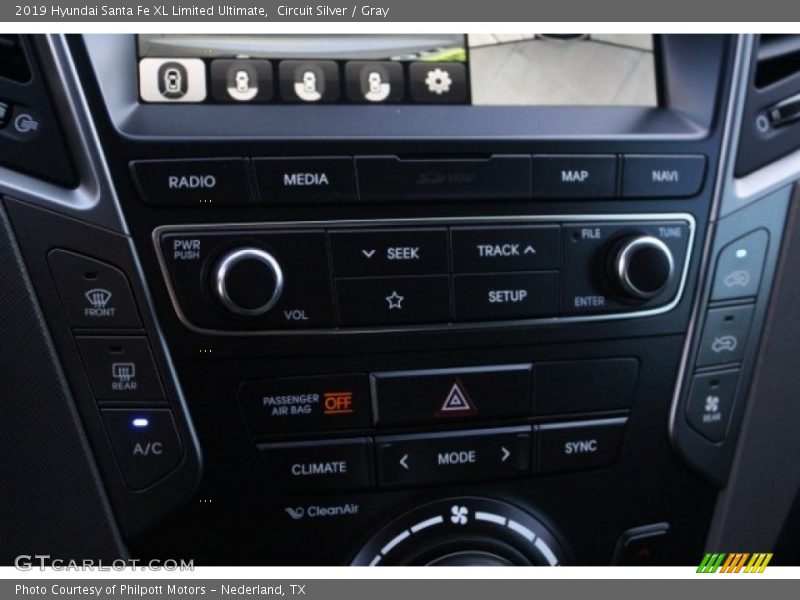 Circuit Silver / Gray 2019 Hyundai Santa Fe XL Limited Ultimate