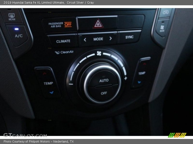Circuit Silver / Gray 2019 Hyundai Santa Fe XL Limited Ultimate