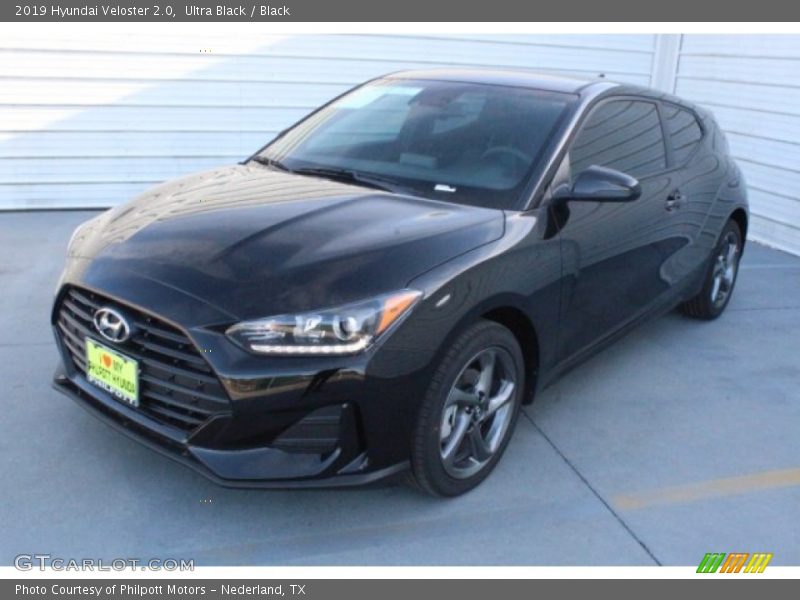 Ultra Black / Black 2019 Hyundai Veloster 2.0
