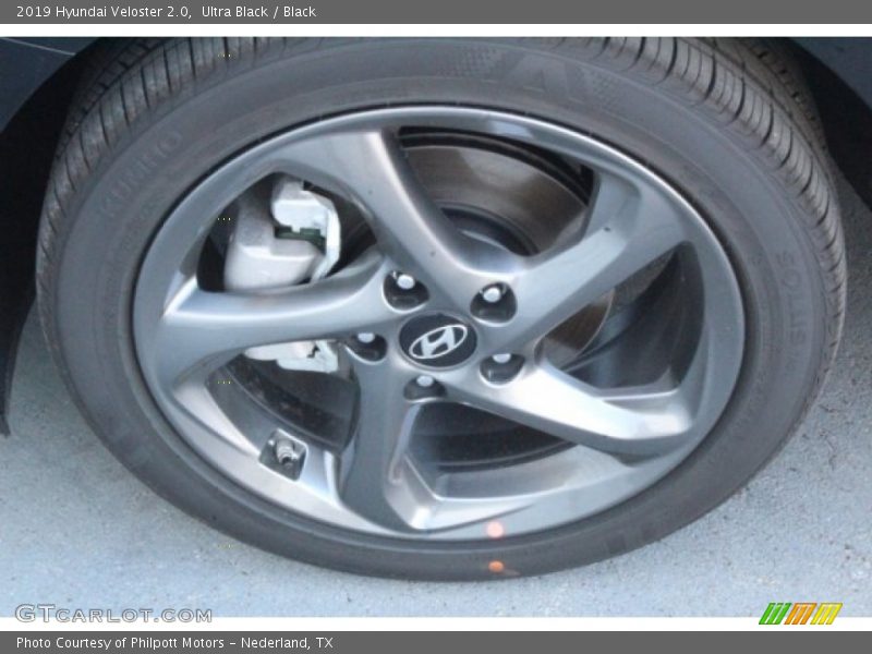 Ultra Black / Black 2019 Hyundai Veloster 2.0