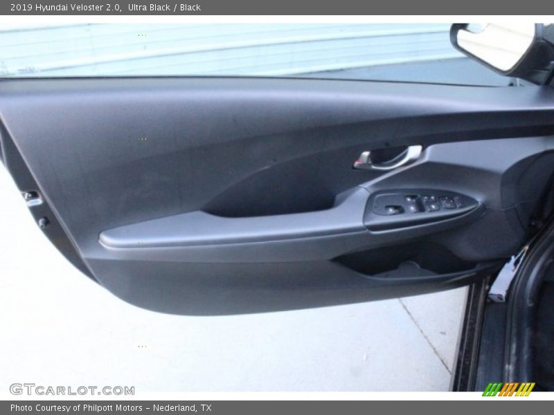 Ultra Black / Black 2019 Hyundai Veloster 2.0
