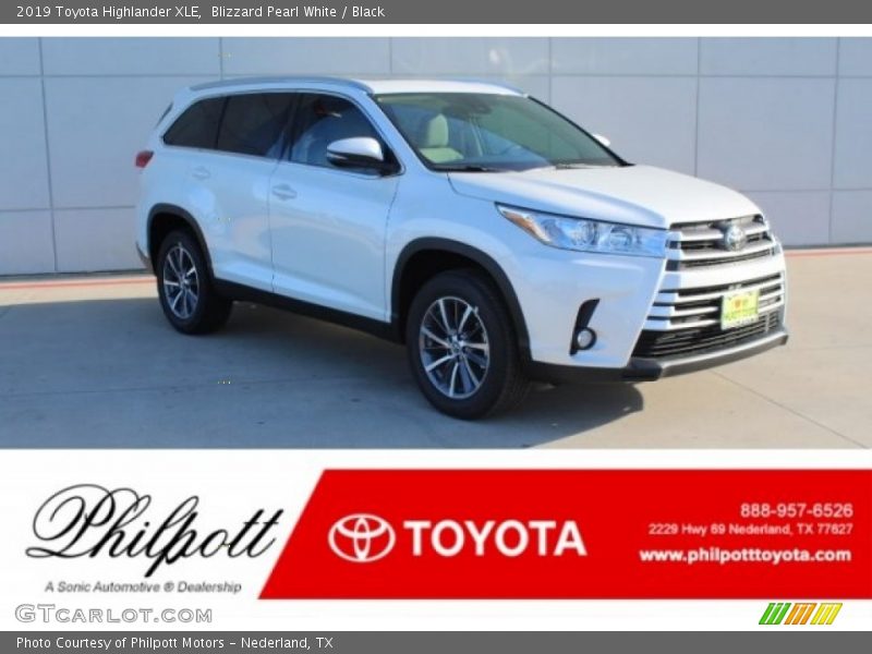 Blizzard Pearl White / Black 2019 Toyota Highlander XLE